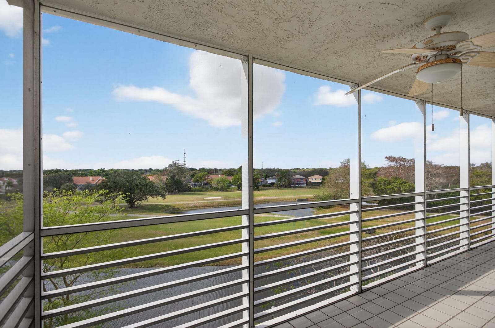 3507 Oaks Way 501, Pompano Beach, FL 33069 photo 18