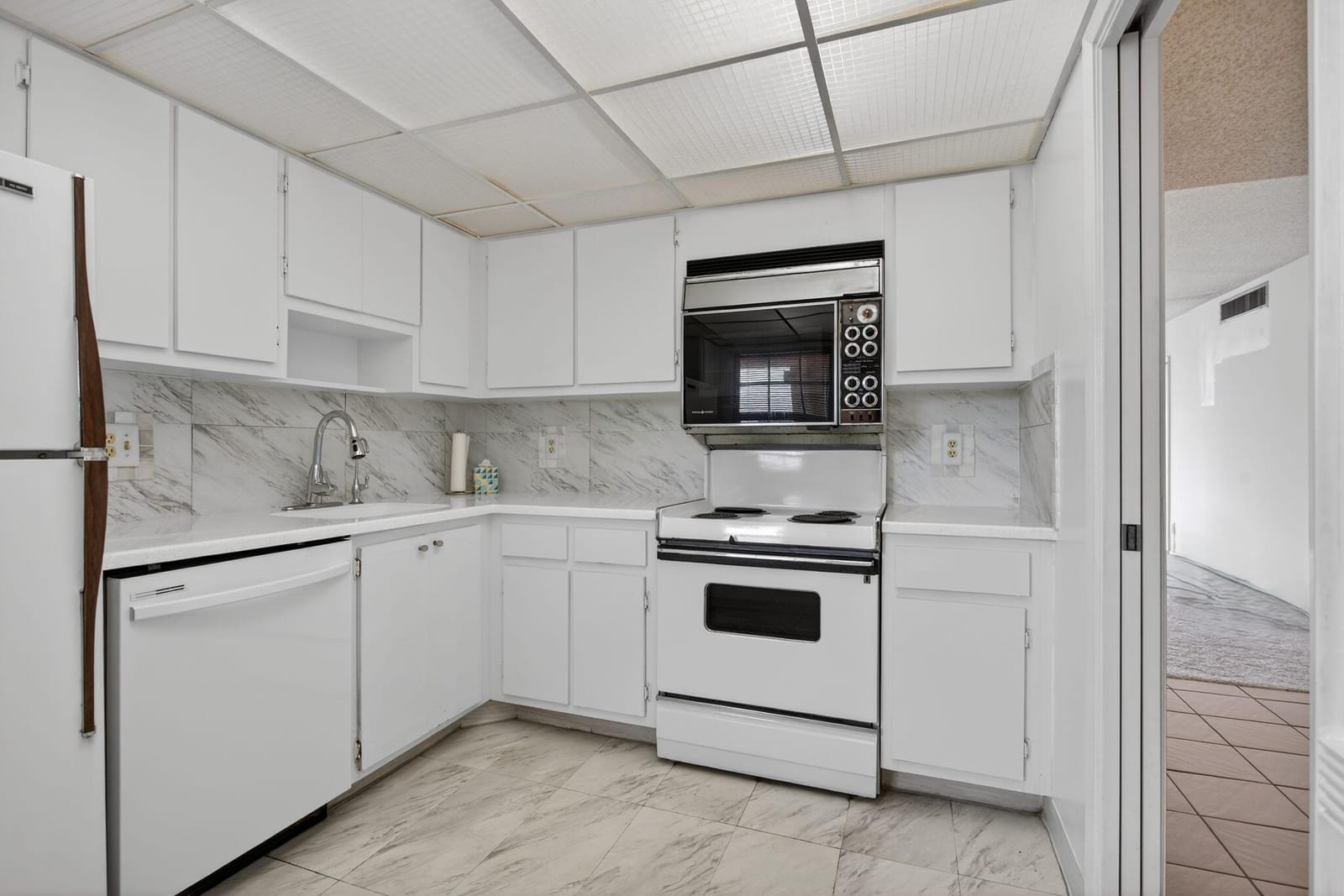 3507 Oaks Way 501, Pompano Beach, FL 33069 photo 22