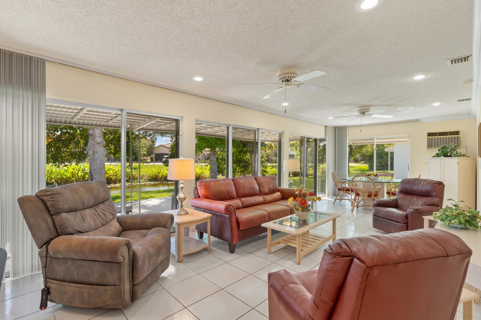 4915 NW 51st Avenue NW, Tamarac, FL 33319 photo 16