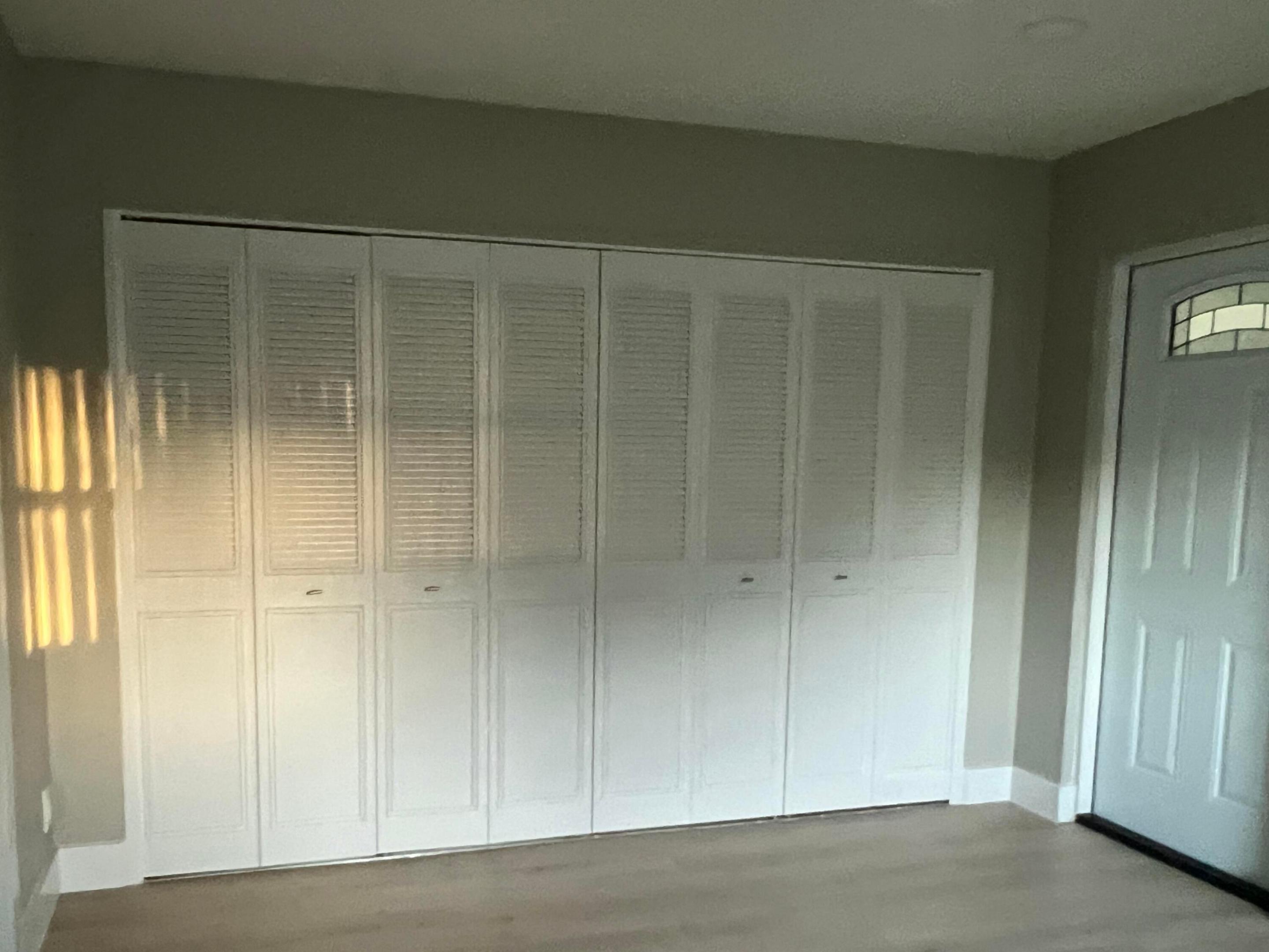 267 Flanders F — photo 12
