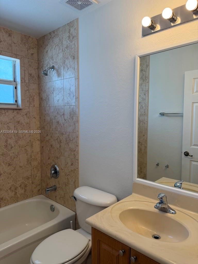 3673 SW 5th Street 0 — photo 11