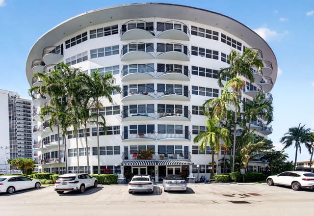 3250 NE 28th Street Unit 302, Le Cercle By The Beach, Fort Lauderdale, FL