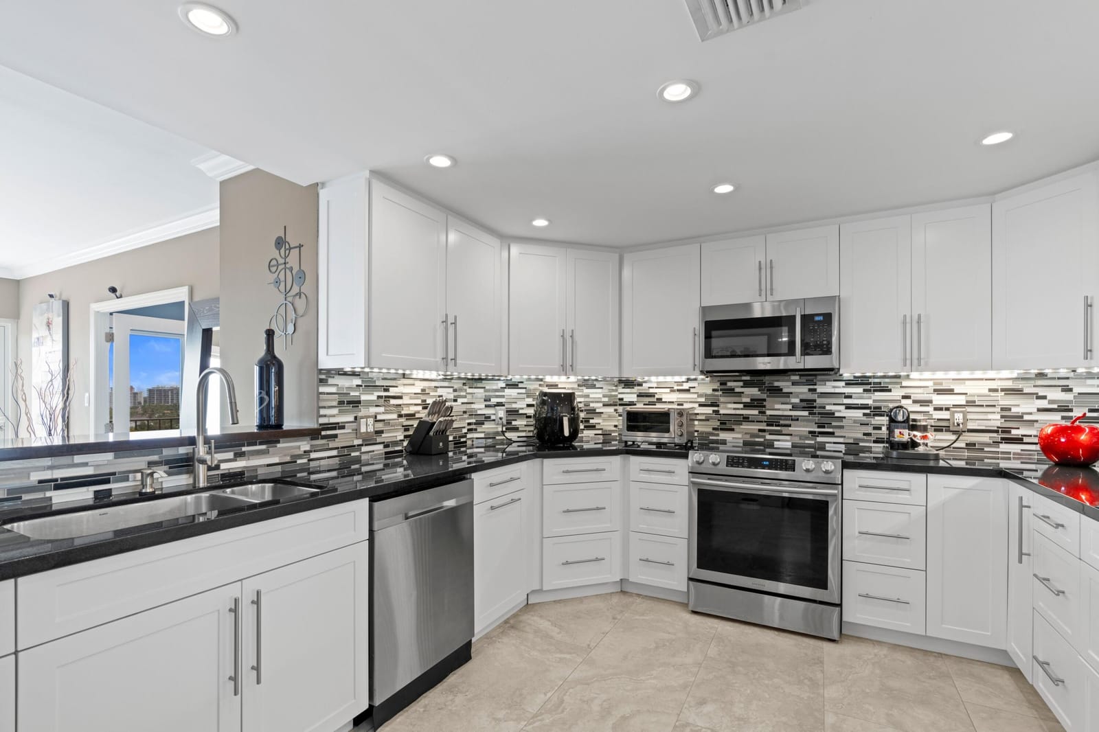 2500 E Las Olas Boulevard 1006, Fort Lauderdale, FL 33301 photo 7