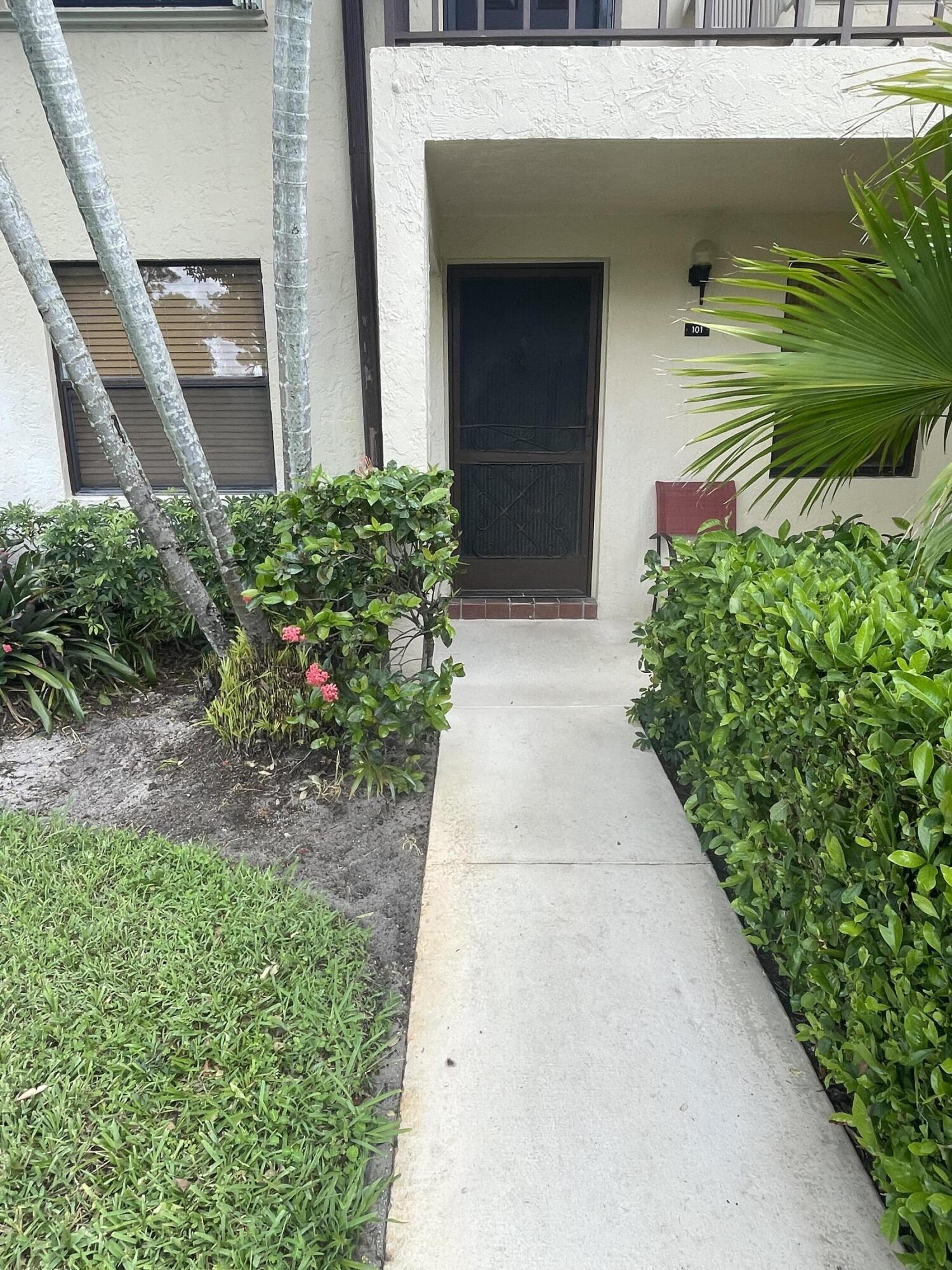4598 Lucerne Lakes Boulevard E 101, Lake Worth, FL 33467, Lake Worth