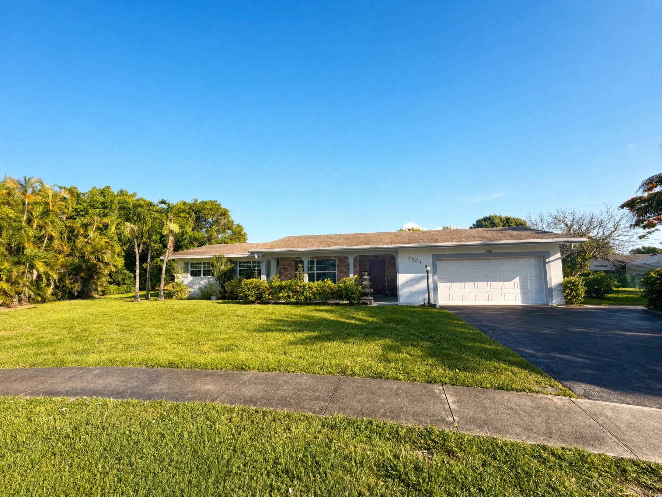 7501 NW 6th Street, Plantation, FL 33317, Plantation