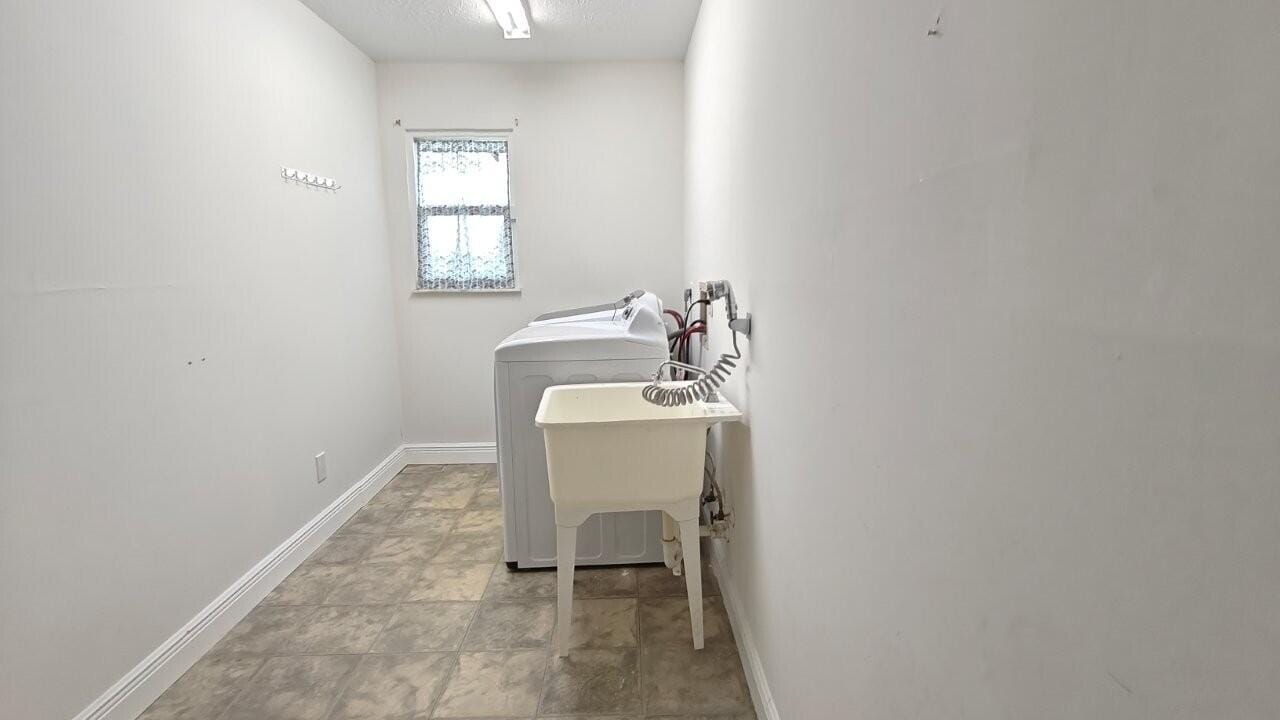 2043 SE Camilo Street, Port St. Lucie, FL 34952 photo 29