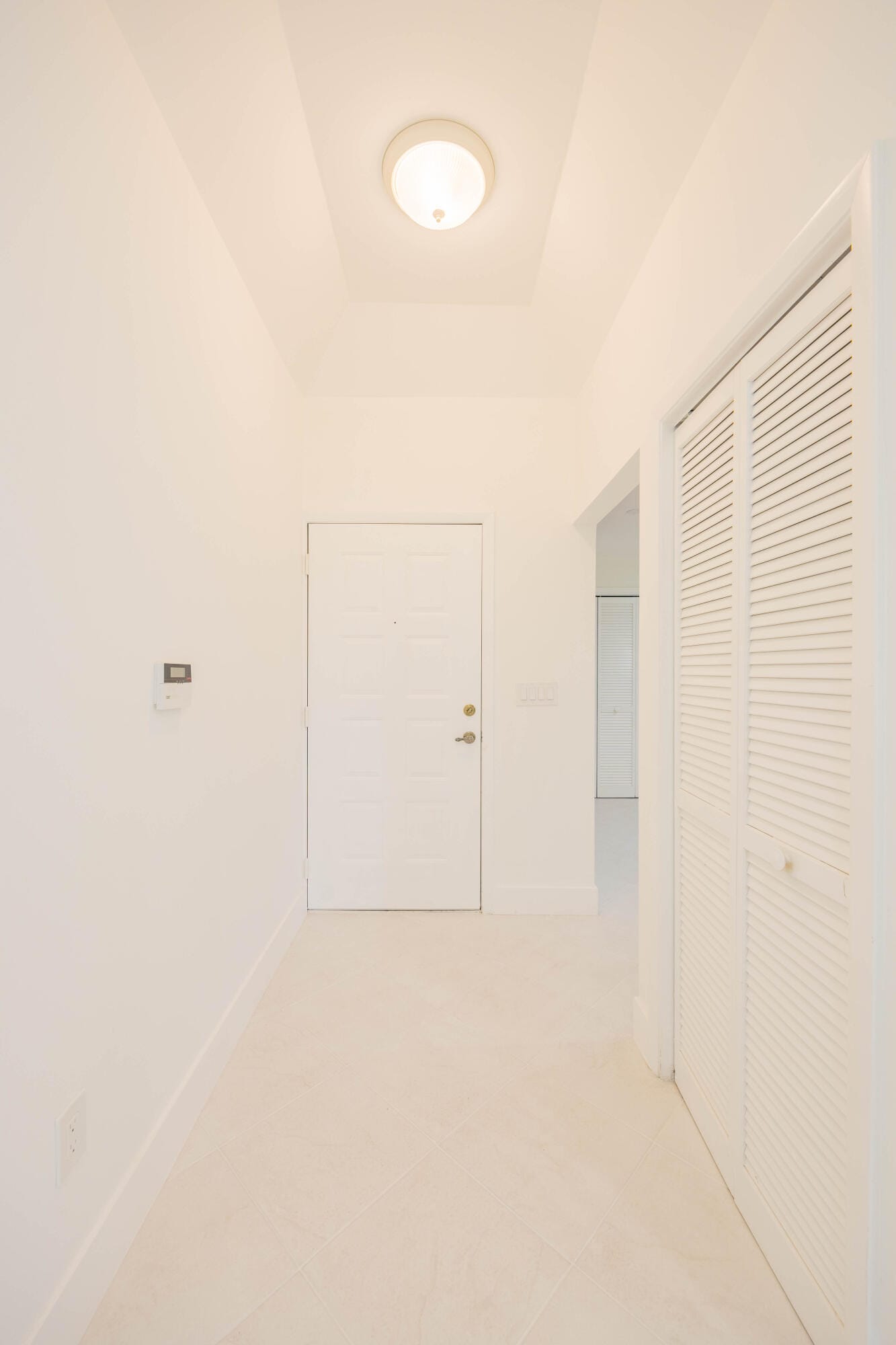 7520 La Paz Boulevard 104 — photo 12
