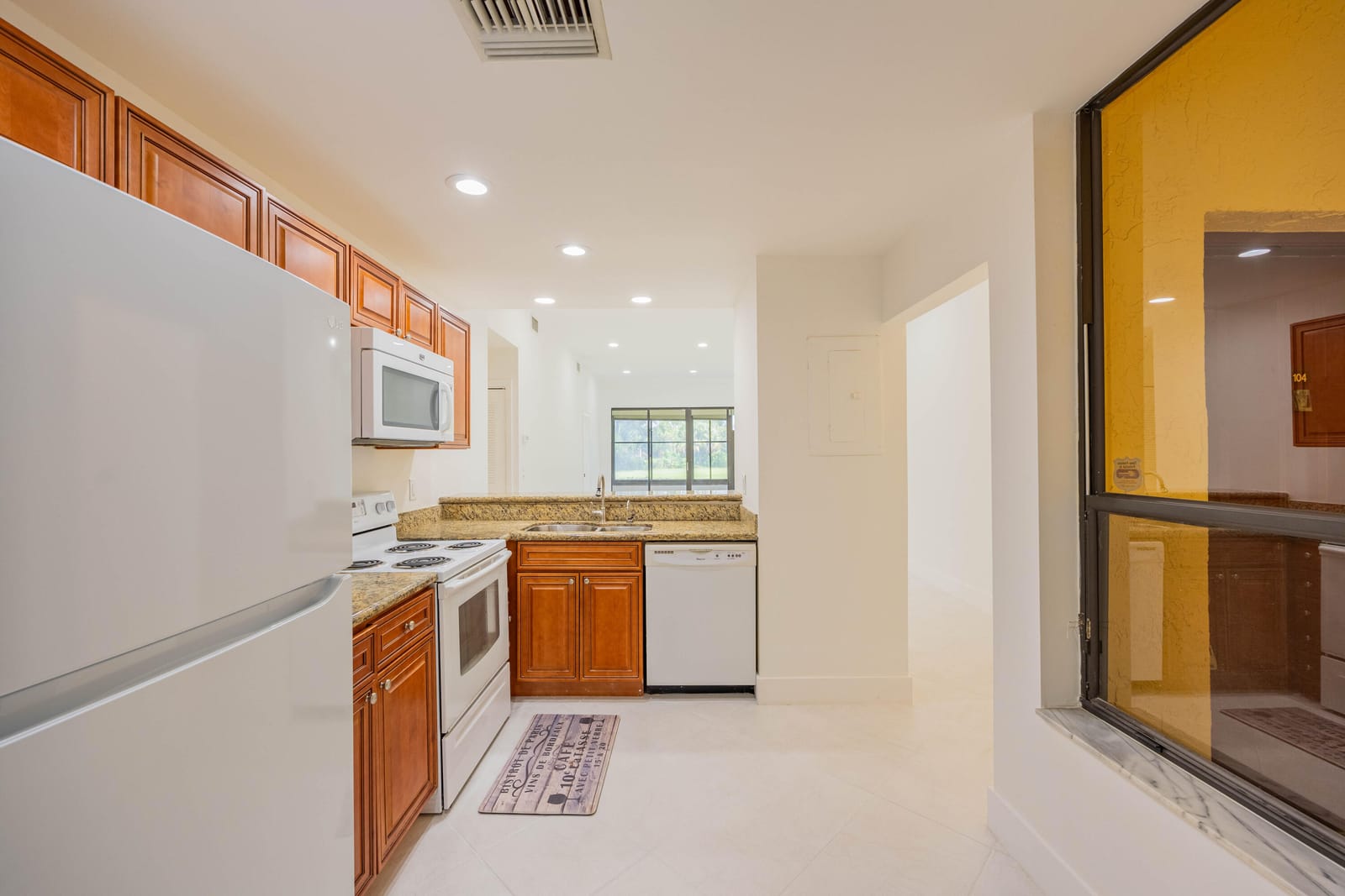 7520 La Paz Boulevard 104, Boca Raton, FL 33433 photo 15