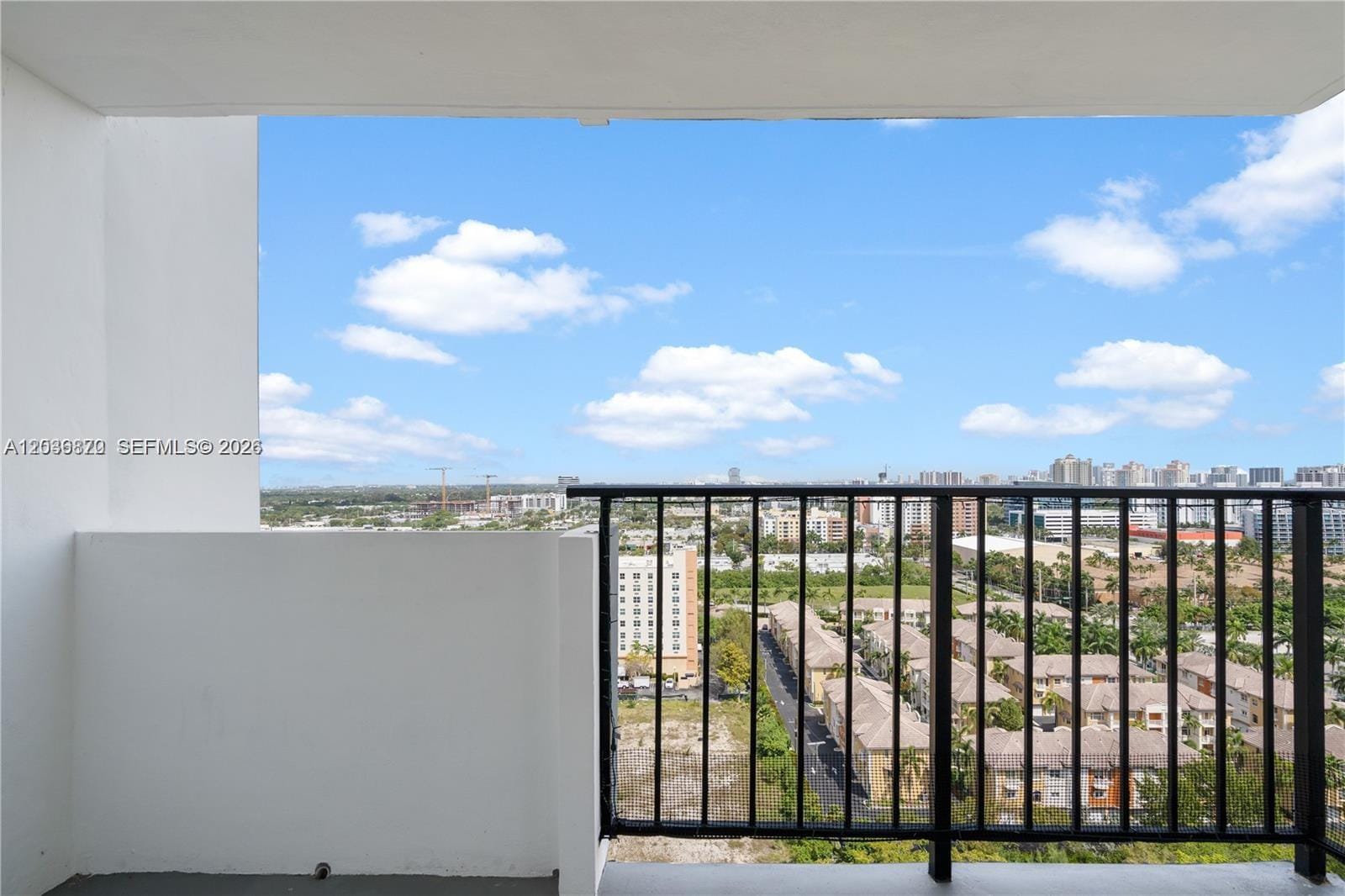 2780 NE 183rd Street 2009, Aventura, FL 33160 photo 18