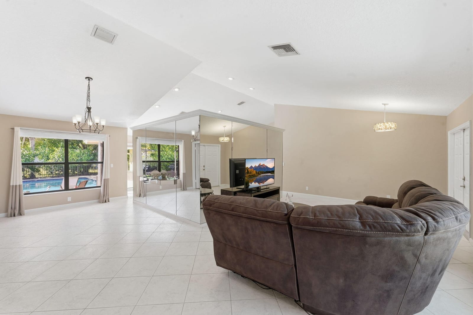 9577 Majestic Way, Boynton Beach, FL 33437 photo 13