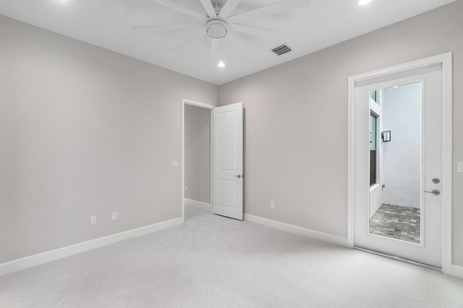 9062 Corsican Finch Court, Boynton Beach, FL 33473 photo 21