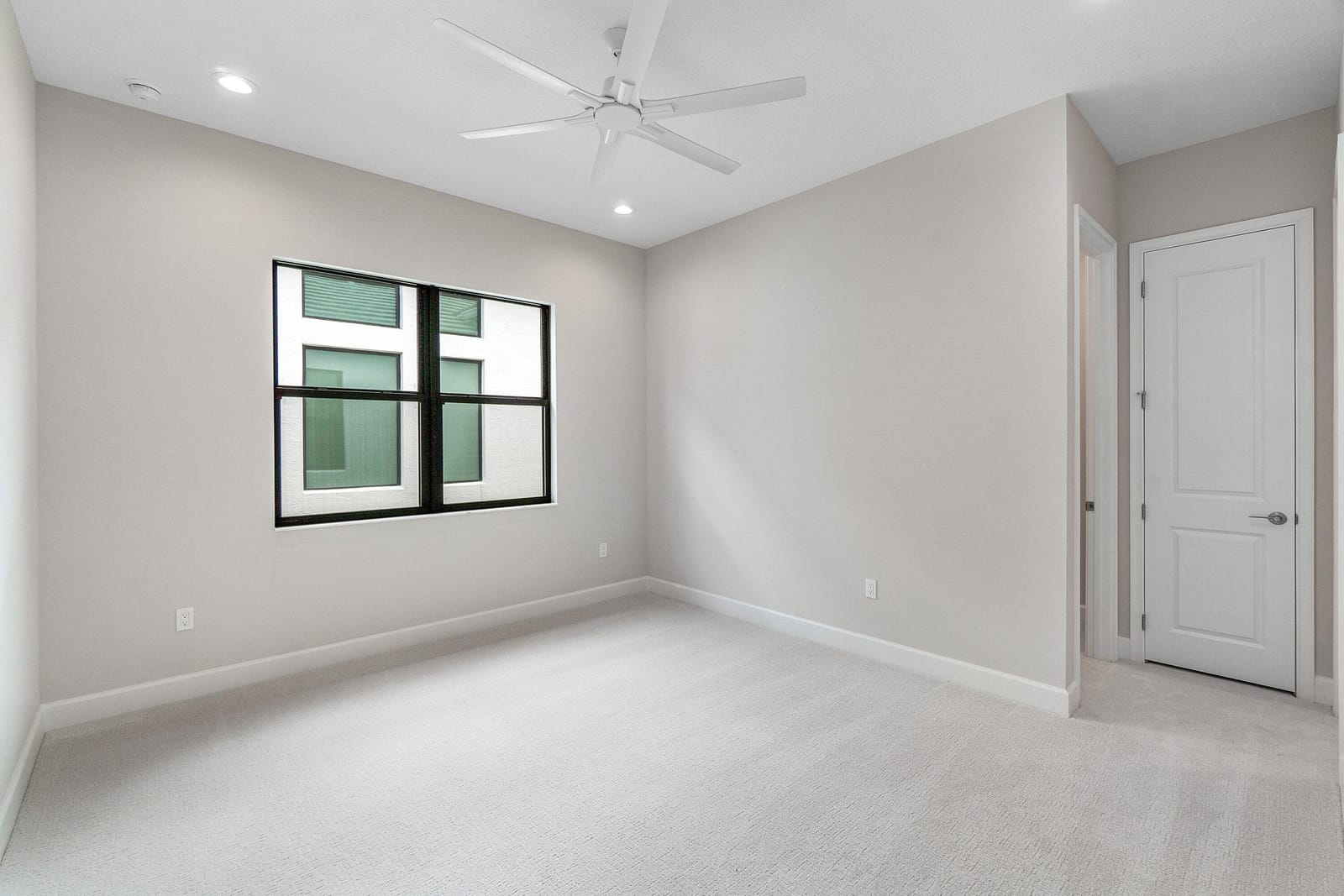9062 Corsican Finch Court, Boynton Beach, FL 33473 photo 23