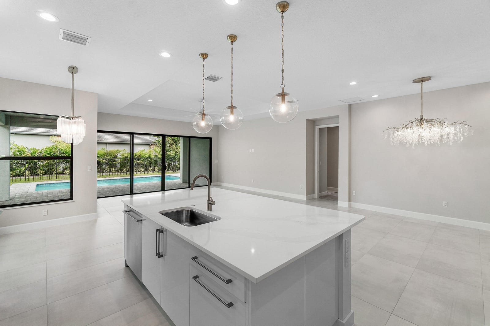 9123 Red Robin Lane, Boynton Beach, FL 33473 photo 6