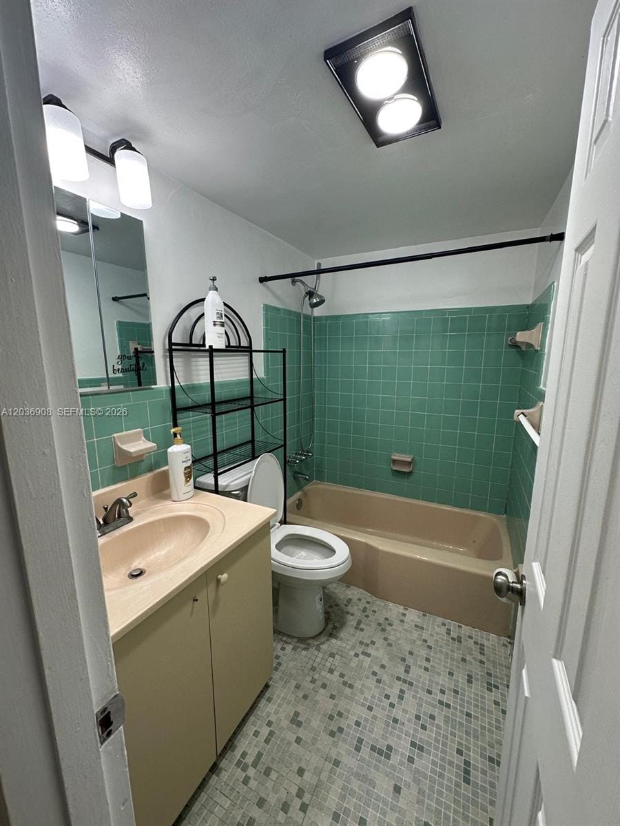 2916 Funston Street 47A, Hollywood, FL 33020 photo 18