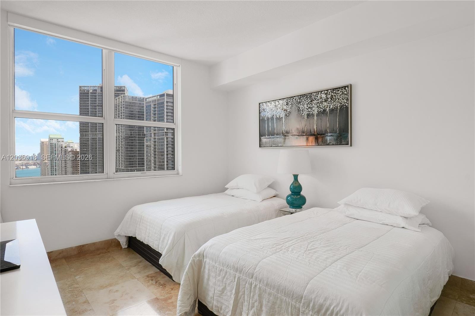 31 SE 5th Street 3812, Miami, FL 33131 photo 15