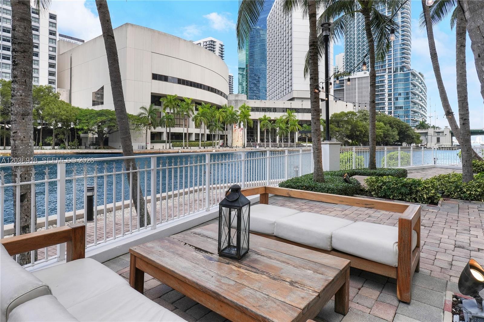 31 SE 5th Street 3812, Miami, FL 33131 photo 26