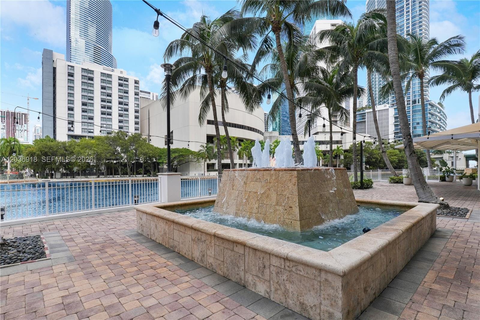 31 SE 5th Street 3812, Miami, FL 33131 photo 28