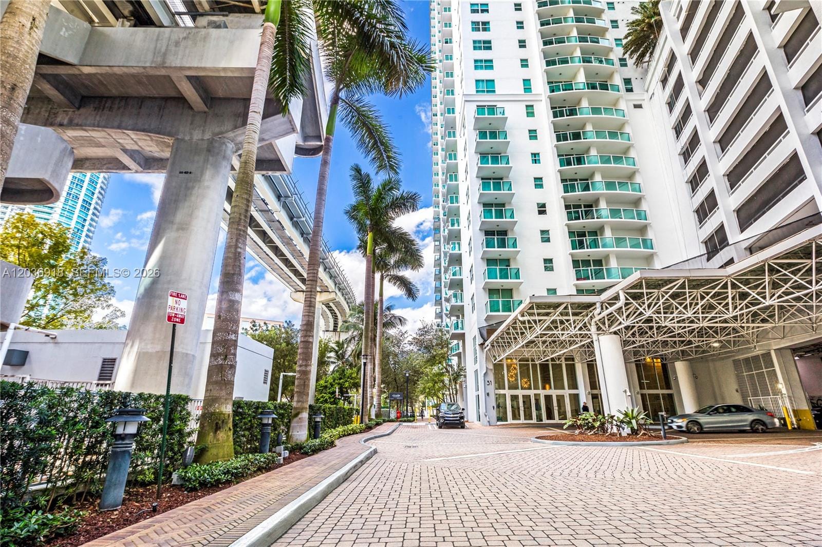 31 SE 5th Street 3812, Miami, FL 33131 photo 29