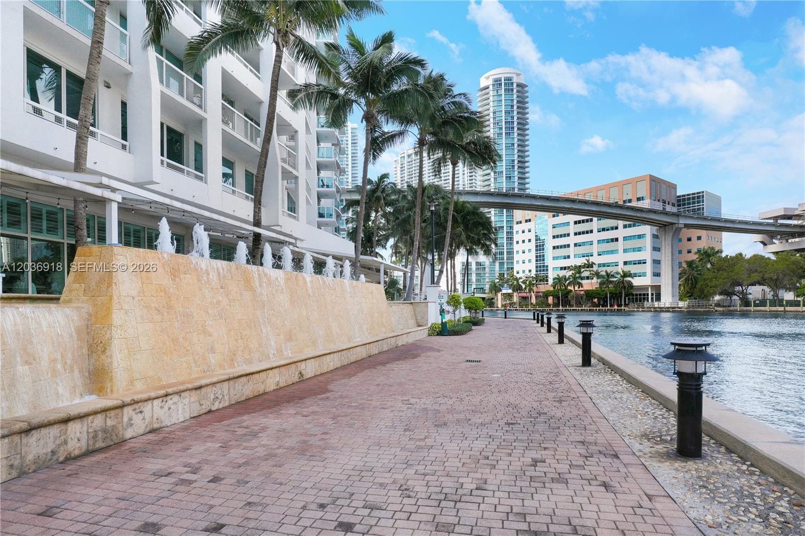 31 SE 5th Street 3812, Miami, FL 33131 photo 30