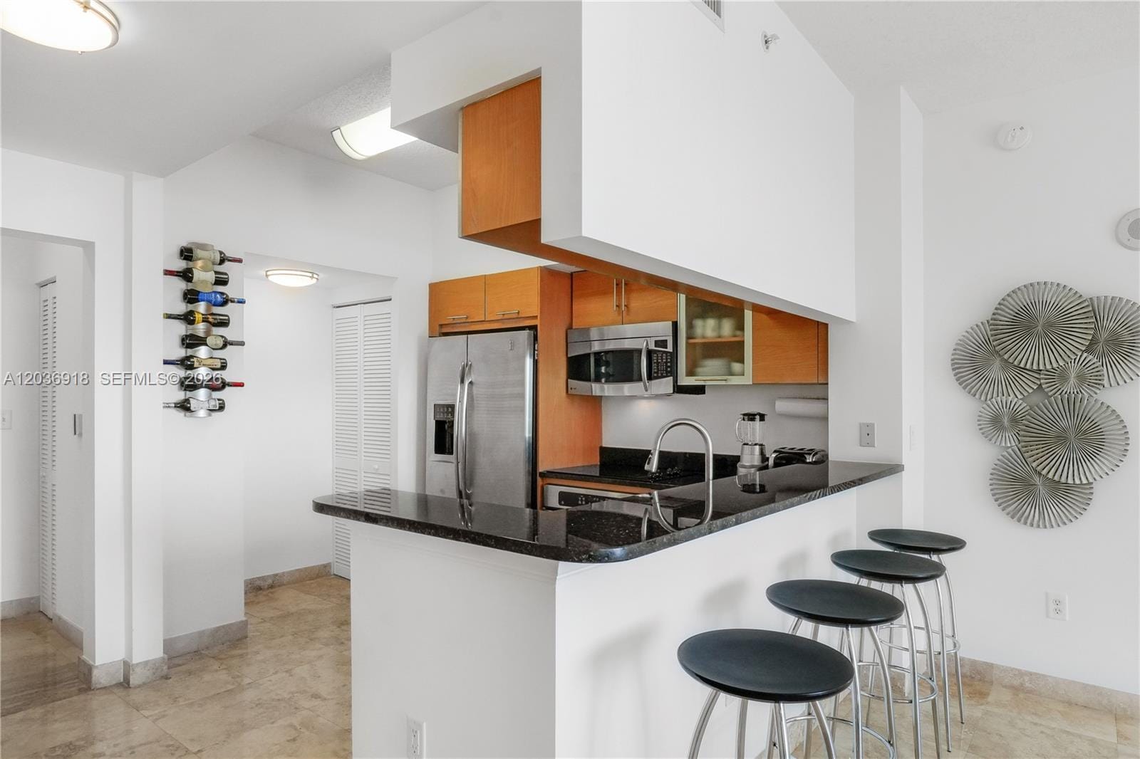 31 SE 5th Street 3812, Miami, FL 33131 photo 8