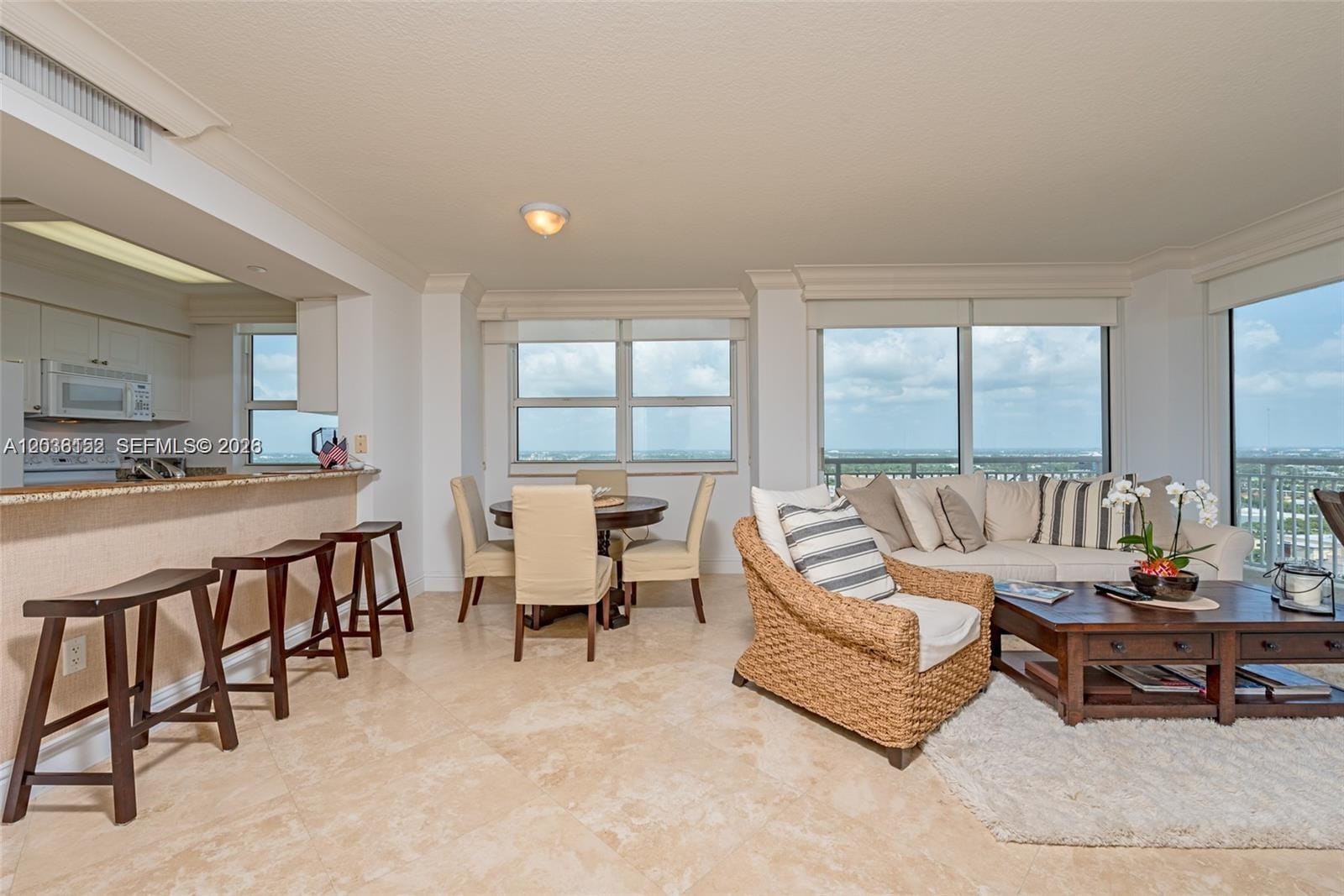 19501 W Country Club Drive 2513 — photo 11