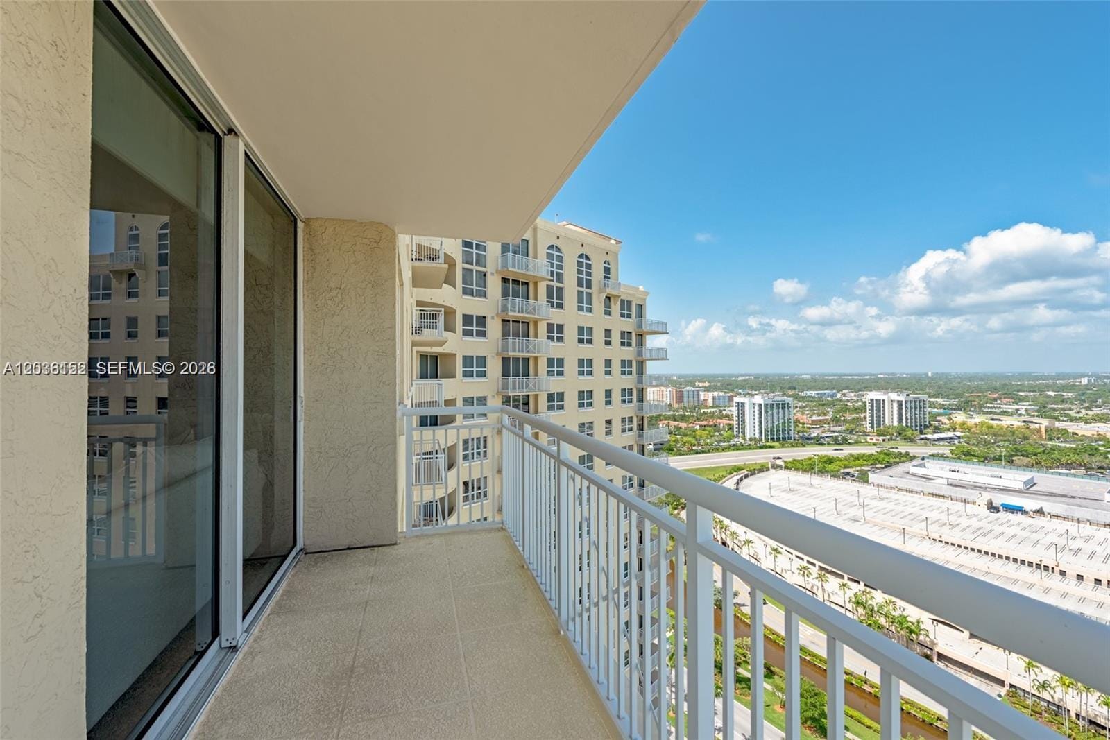 19501 W Country Club Drive 2513, Aventura, FL 33180 photo 16