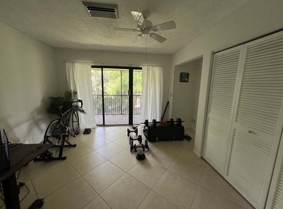 1639 Embassy Drive 202 — photo 12