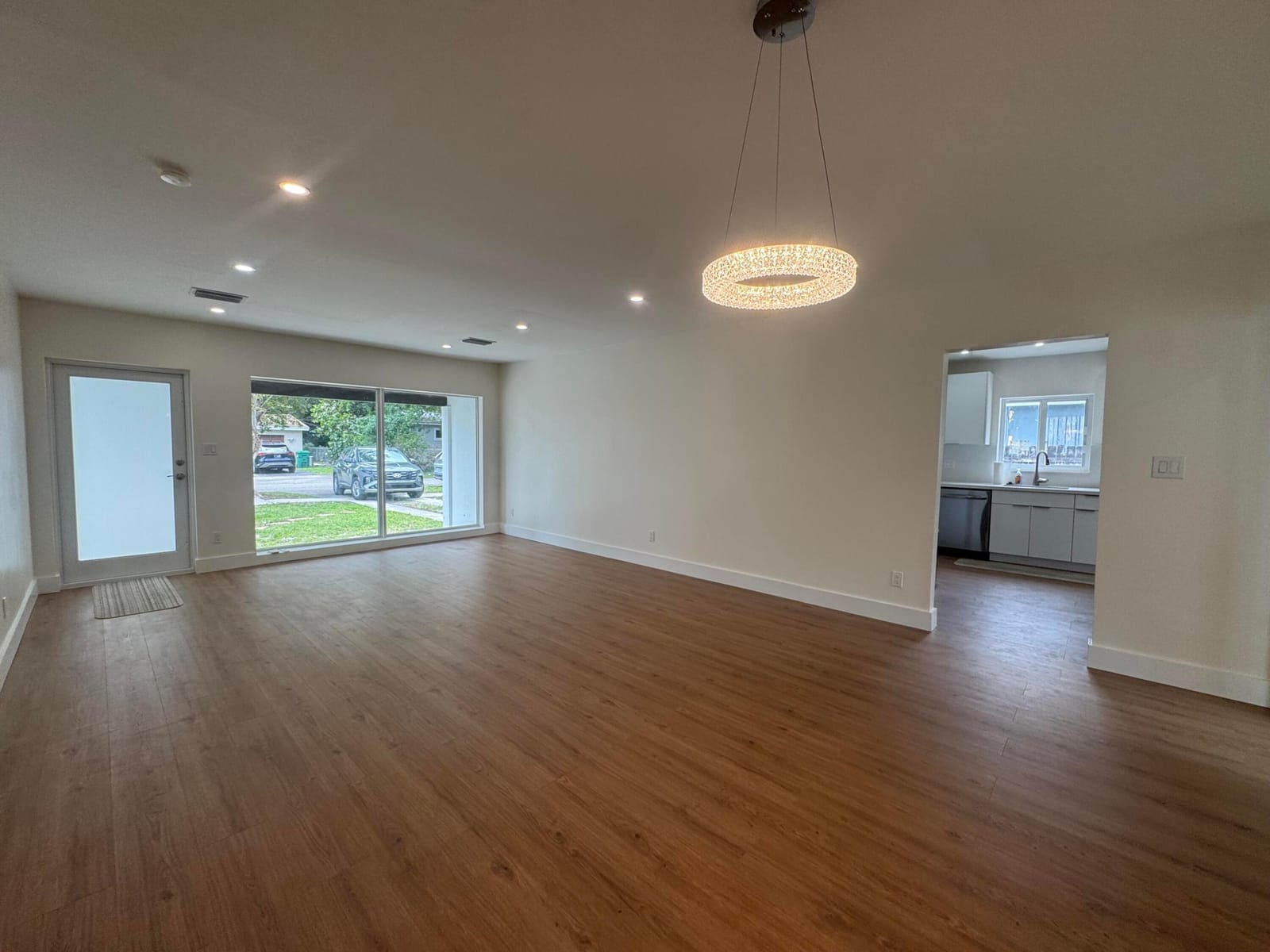 725 NE 160th Terrace — photo 11