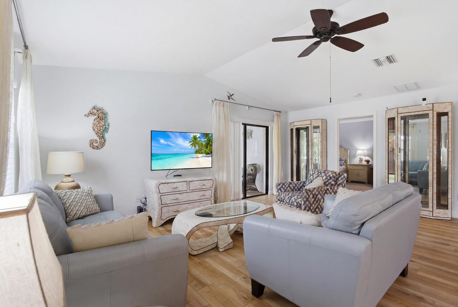 72 Mediterranean Boulevard E — photo 11