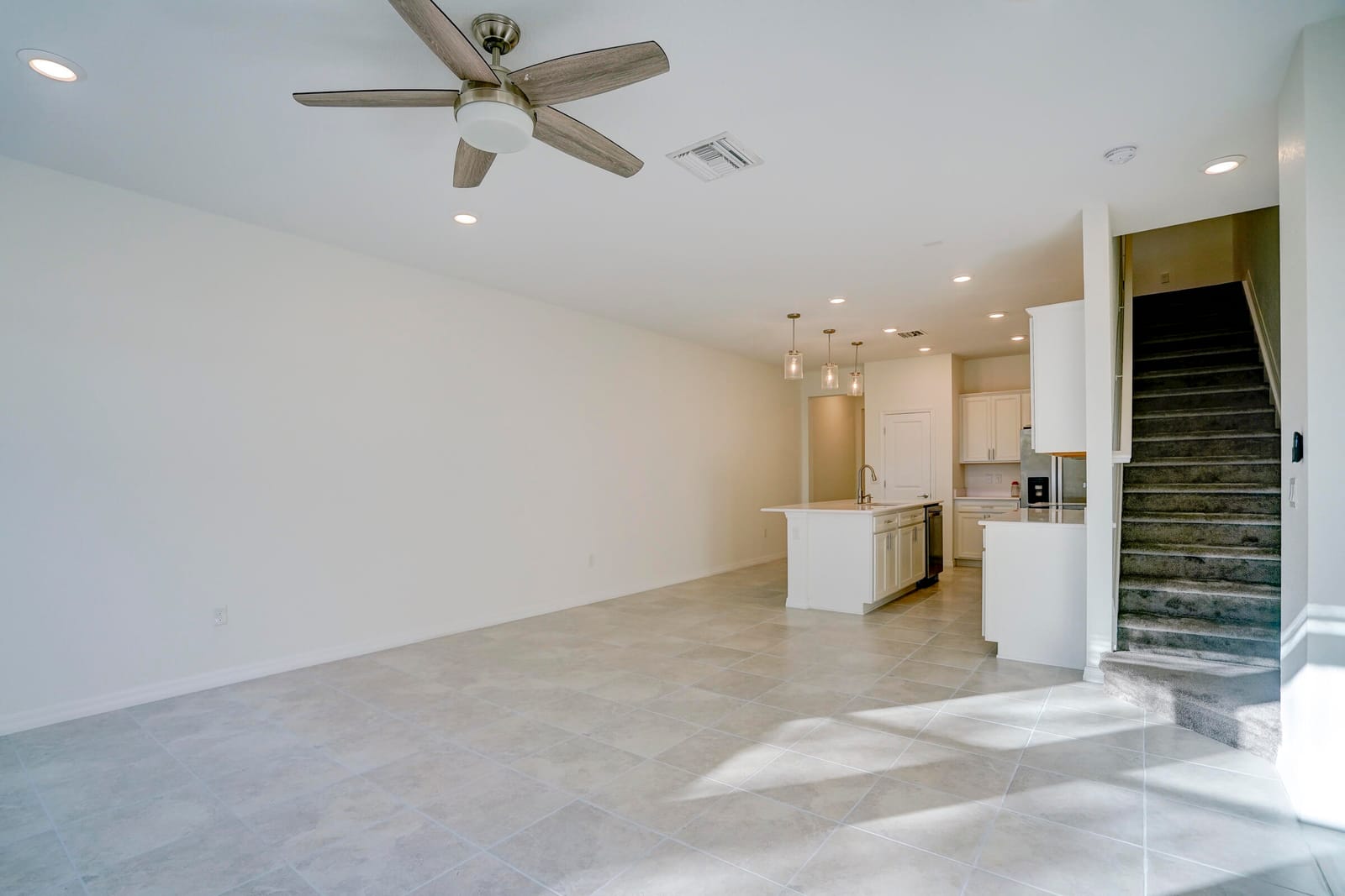 2418 Post Street, Palm Springs, FL 33406 photo 14