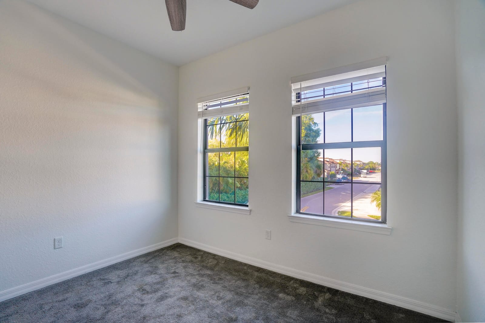 2418 Post Street, Palm Springs, FL 33406 photo 17