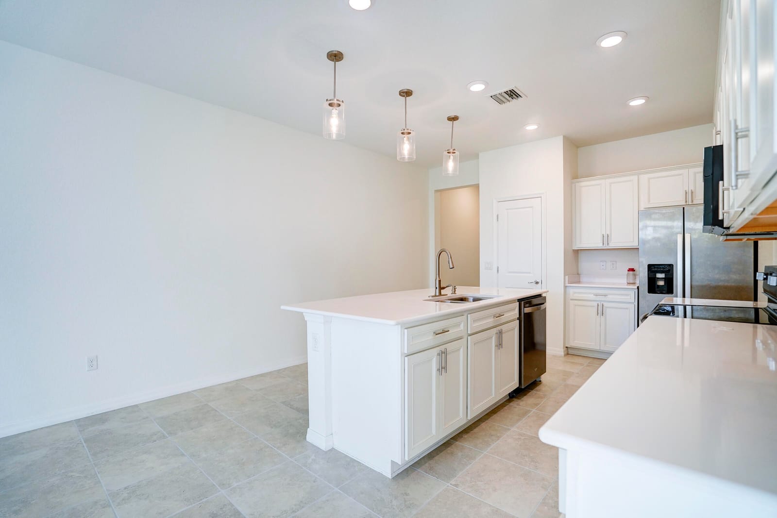 2418 Post Street, Palm Springs, FL 33406 photo 9