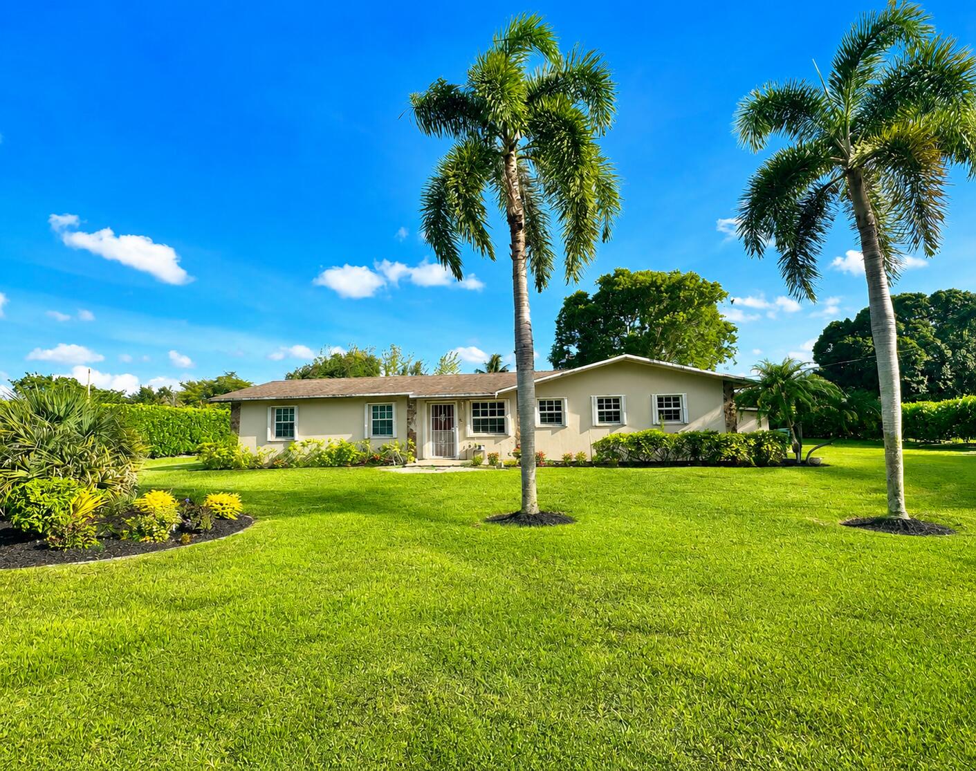 11000 SW 59th Street, Davie, FL 33328, Davie