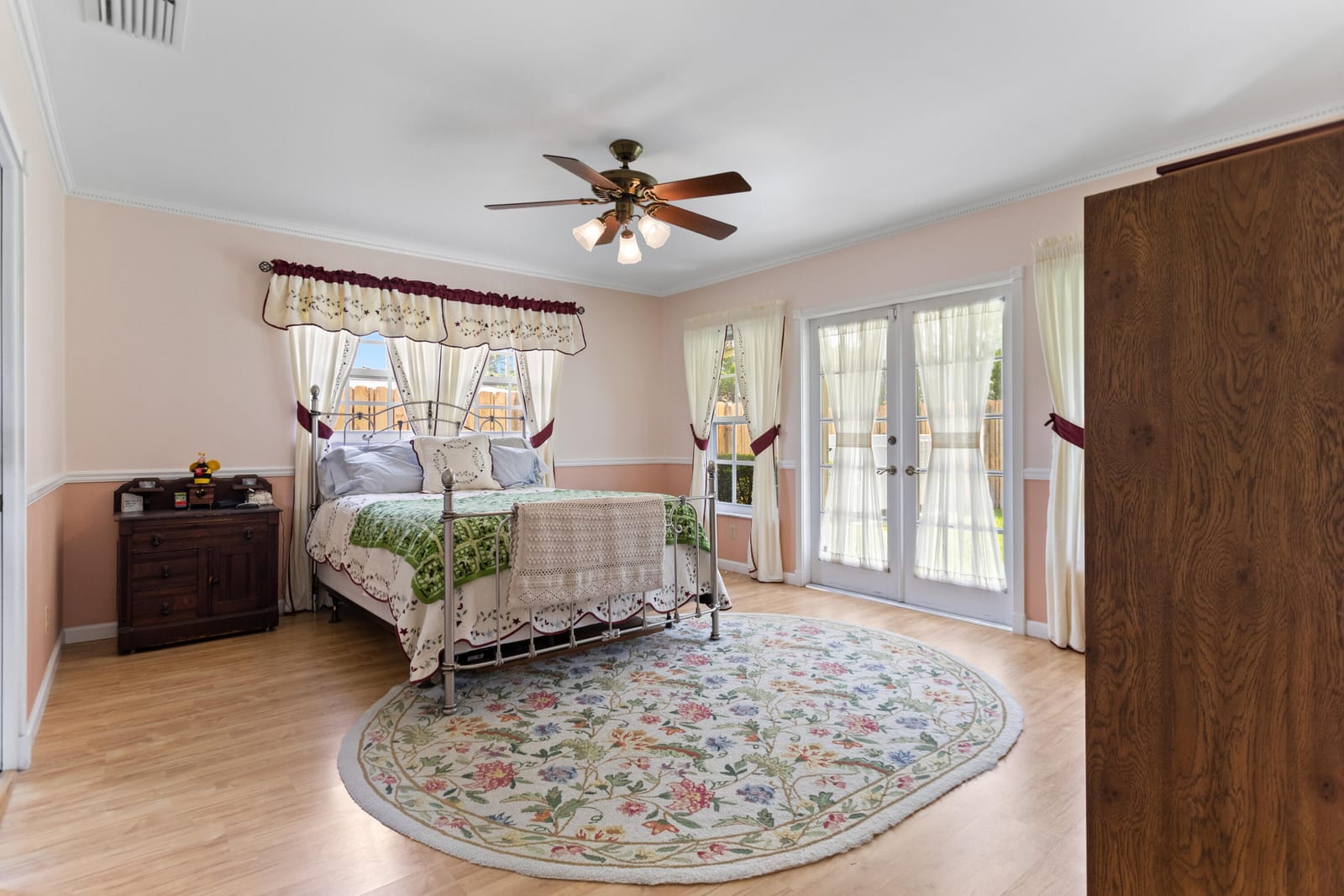 4240 NE 19th Avenue, Oakland Park, FL 33308 photo 16