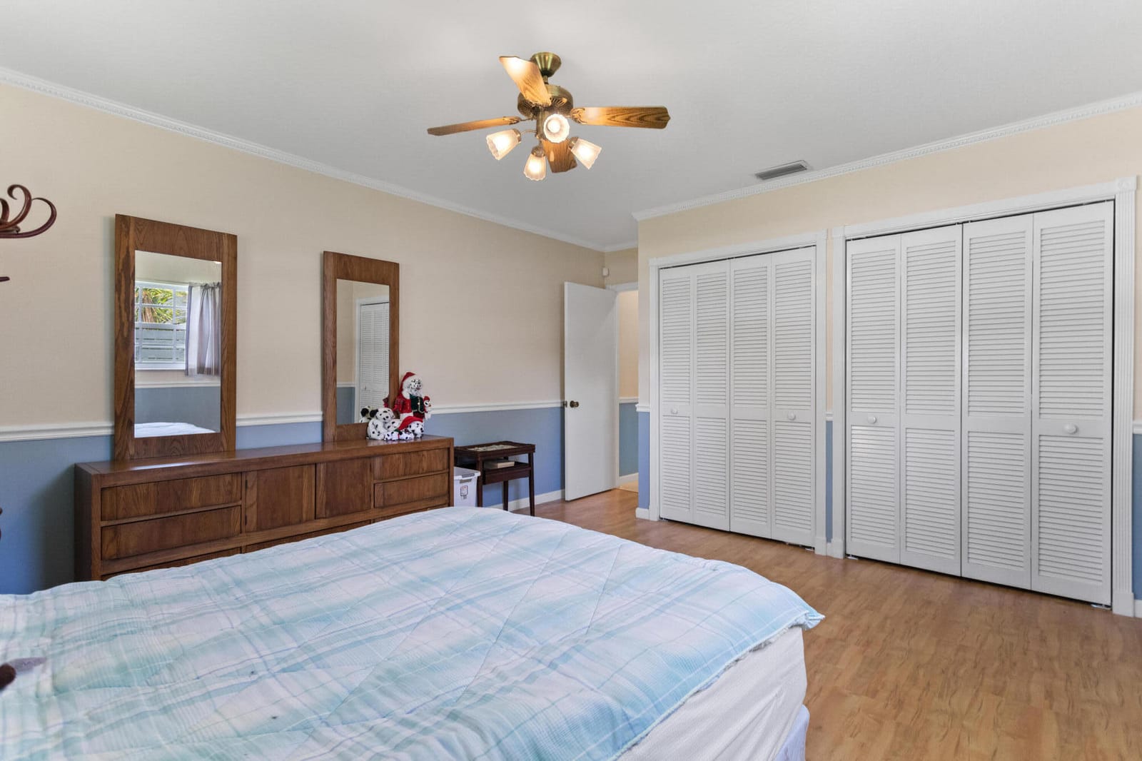 4240 NE 19th Avenue, Oakland Park, FL 33308 photo 30