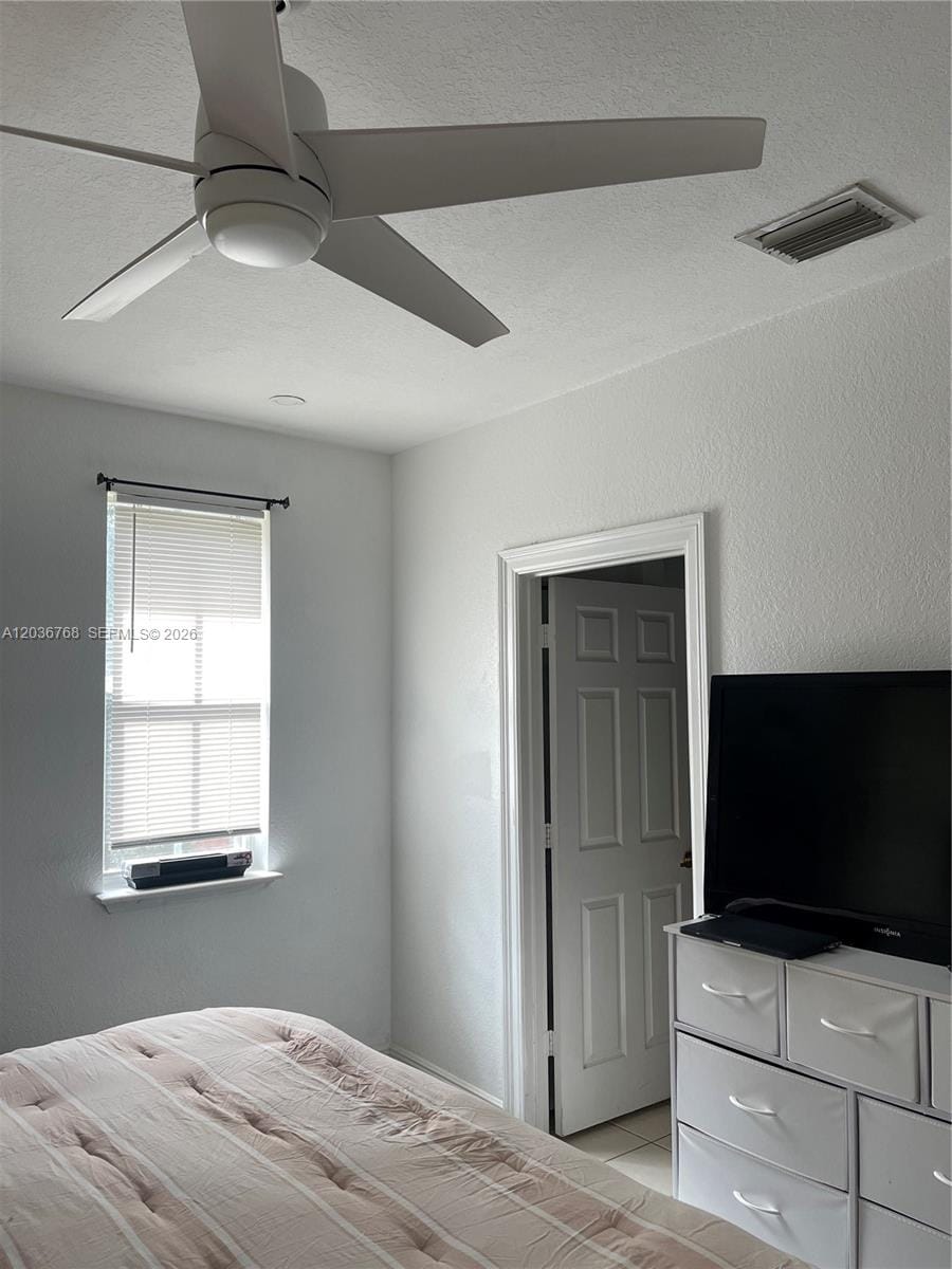 2432 SW 99th Way — photo 7