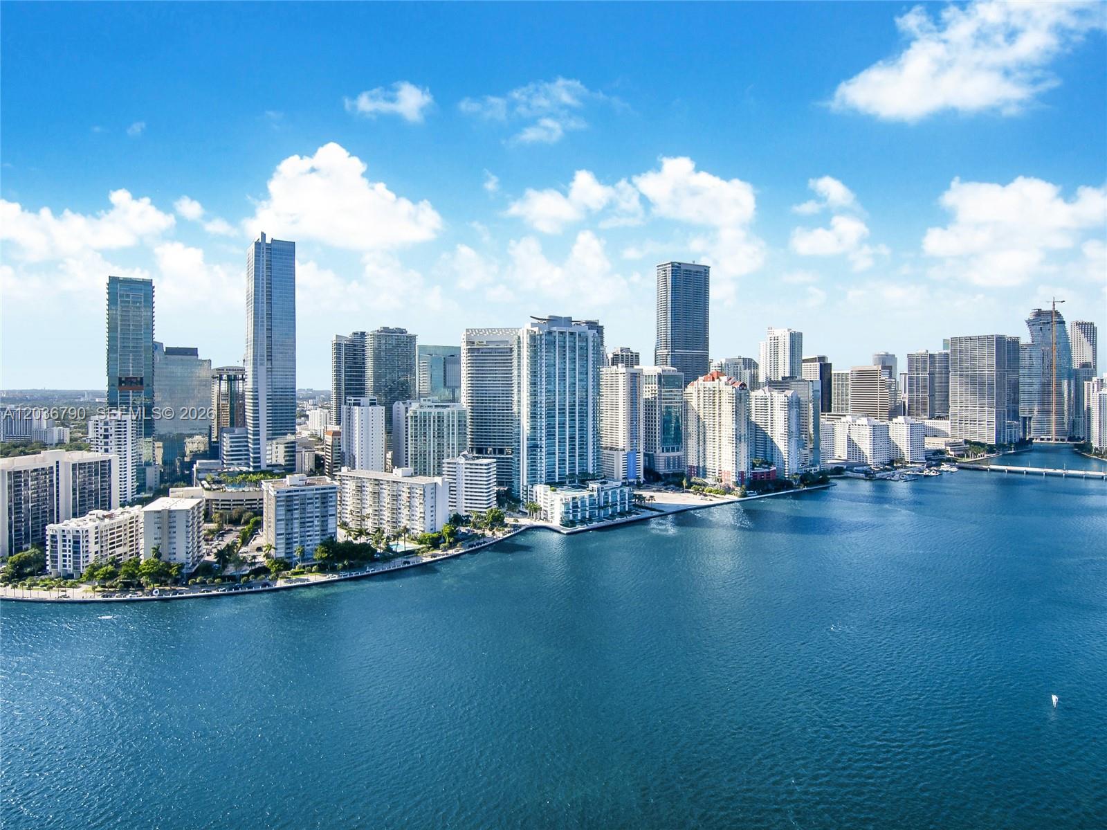 1300 Brickell Bay Drive 1003, Miami, FL 33131, Miami