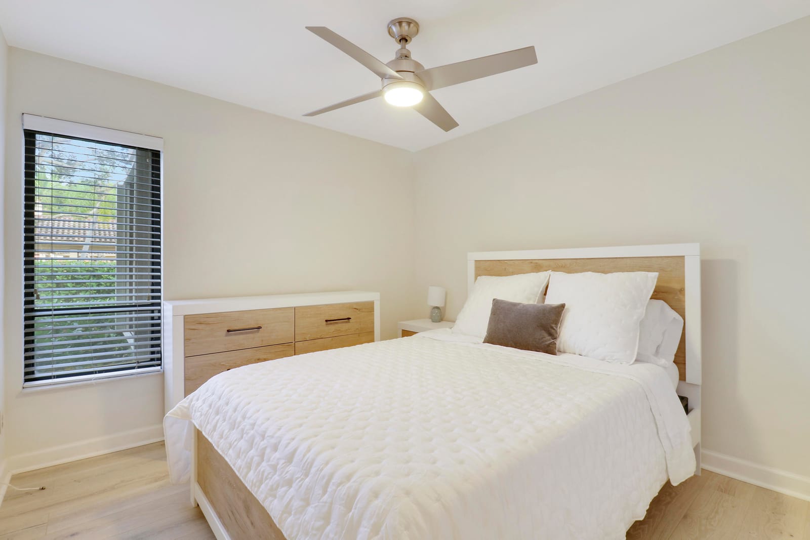 1107 Duncan Circle 102, Palm Beach Gardens, FL 33418 photo 10
