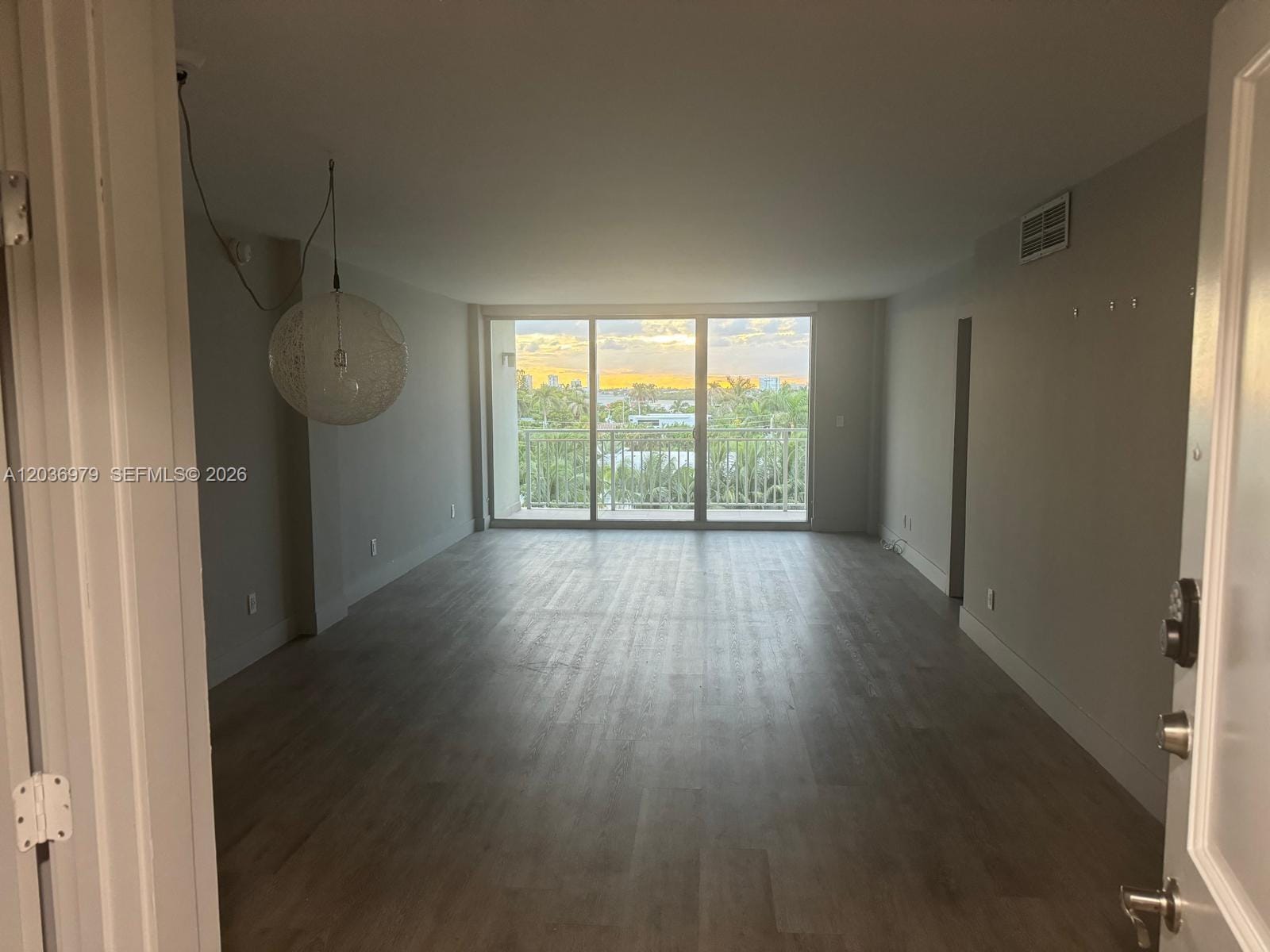 9500 W Bay Harbor Drive 6C — photo 2
