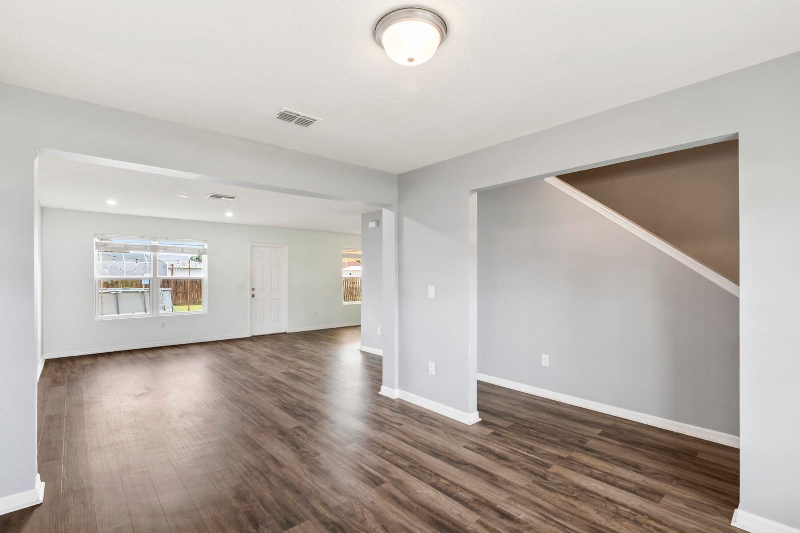 1833 SW Cameo Boulevard — photo 11