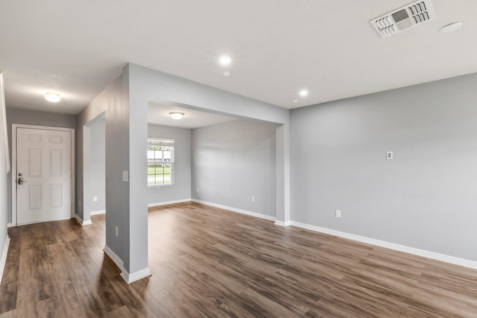 1833 SW Cameo Boulevard — photo 8