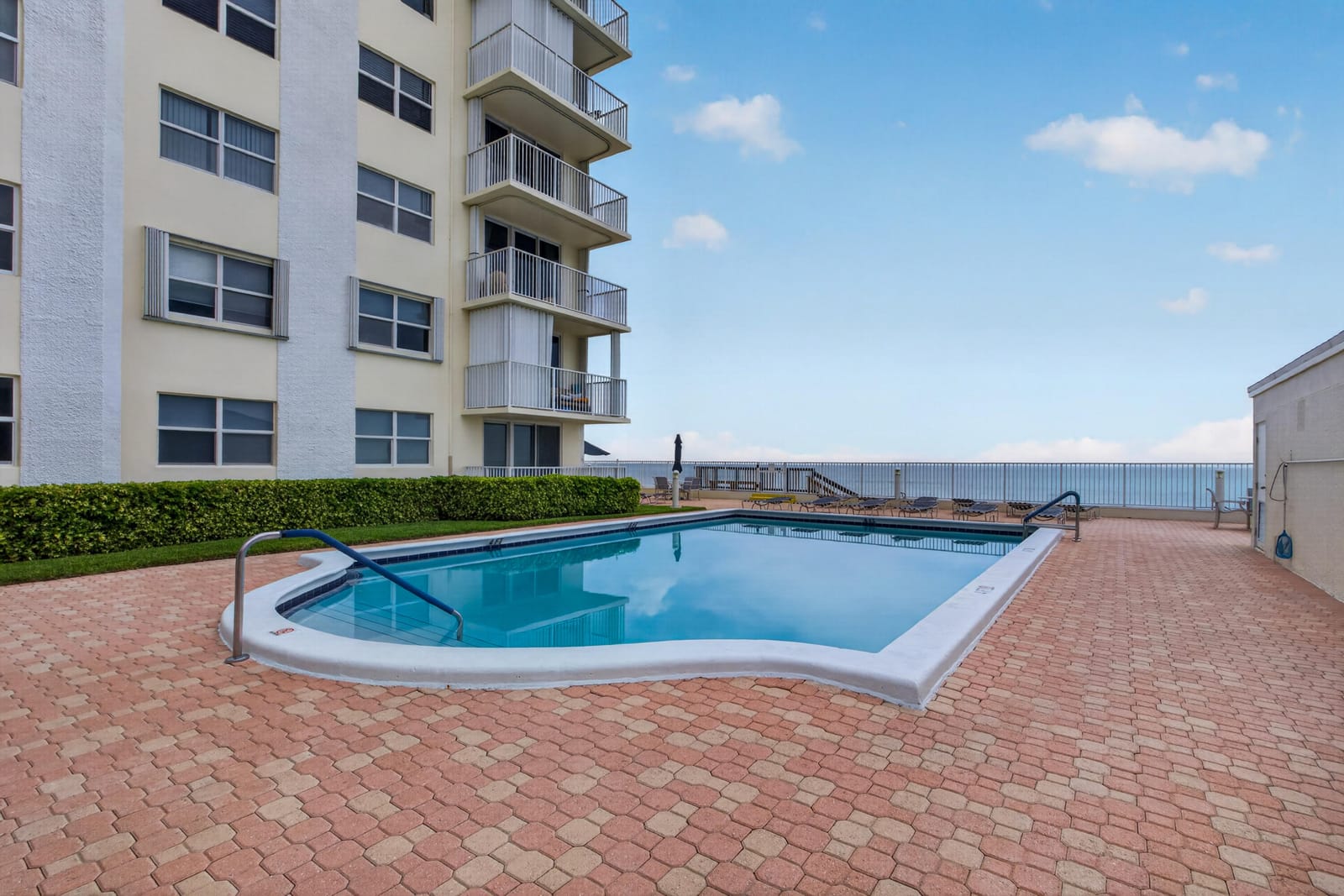3540 S Ocean Boulevard 208, South Palm Beach, FL 33480 photo 27