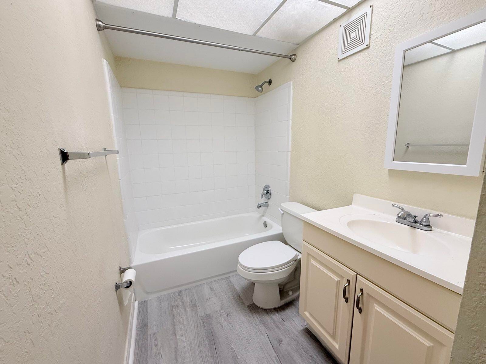 760 SE 2nd Avenue D112 — photo 6