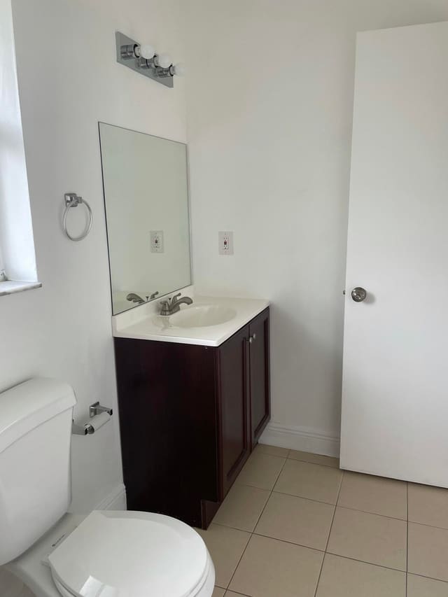 1990 SW 9th Street 1-2, Riverside Park, Fort Lauderdale, FL