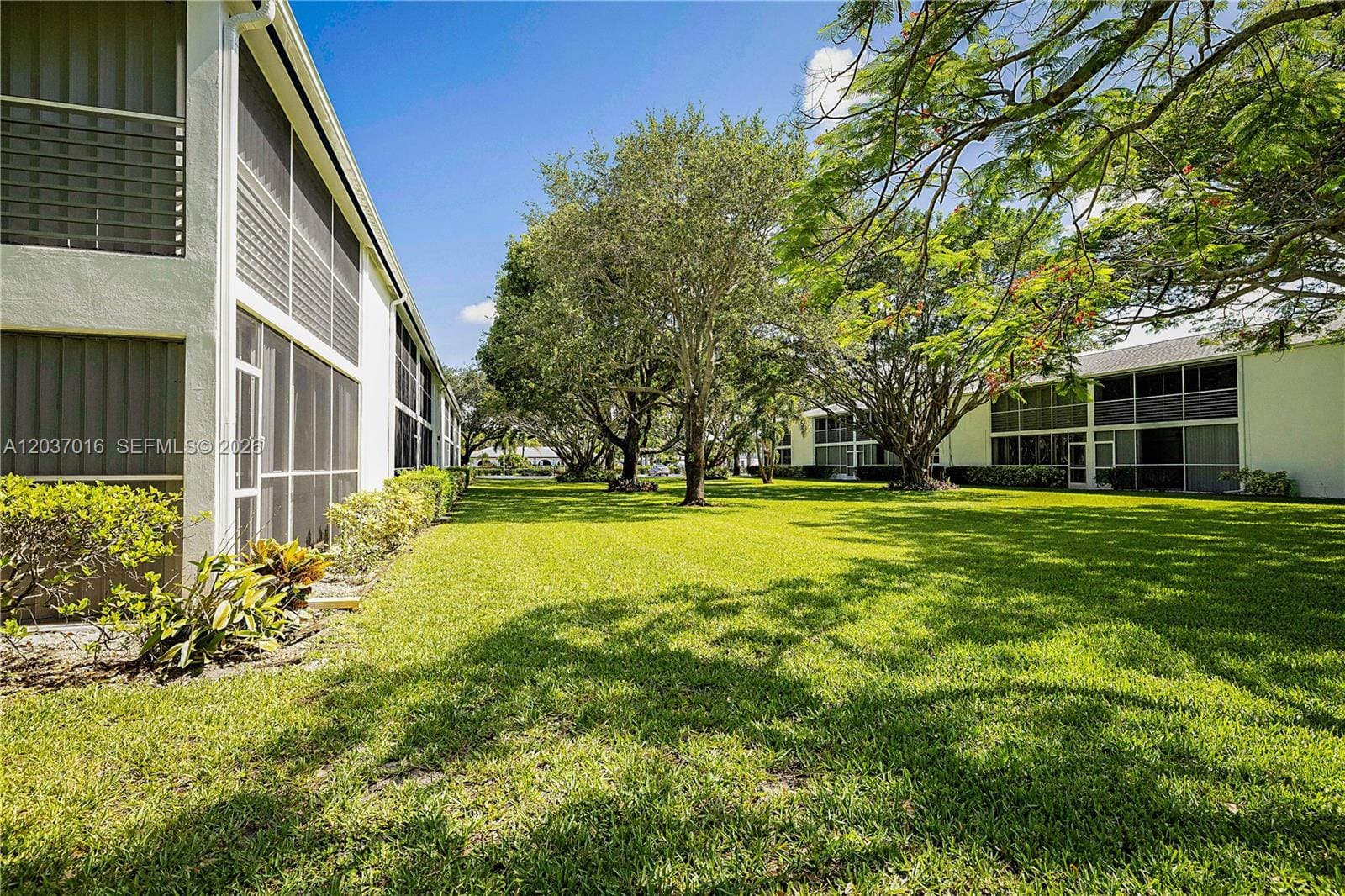 7 Westwood Avenue 106C, Tequesta, FL 33469 photo 27