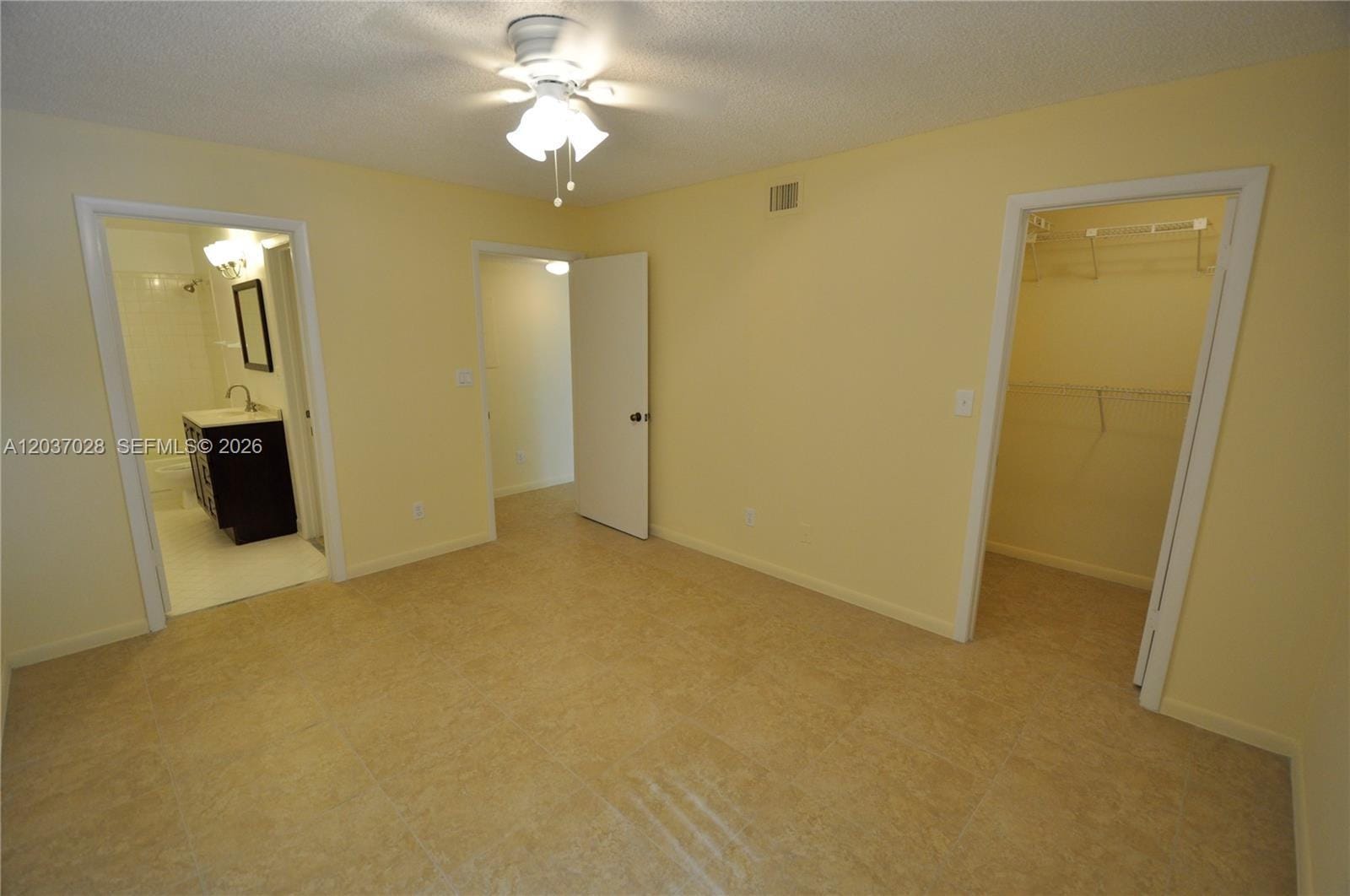 3473 NW 44th Street 103, Oakland Park, FL 33309 photo 10