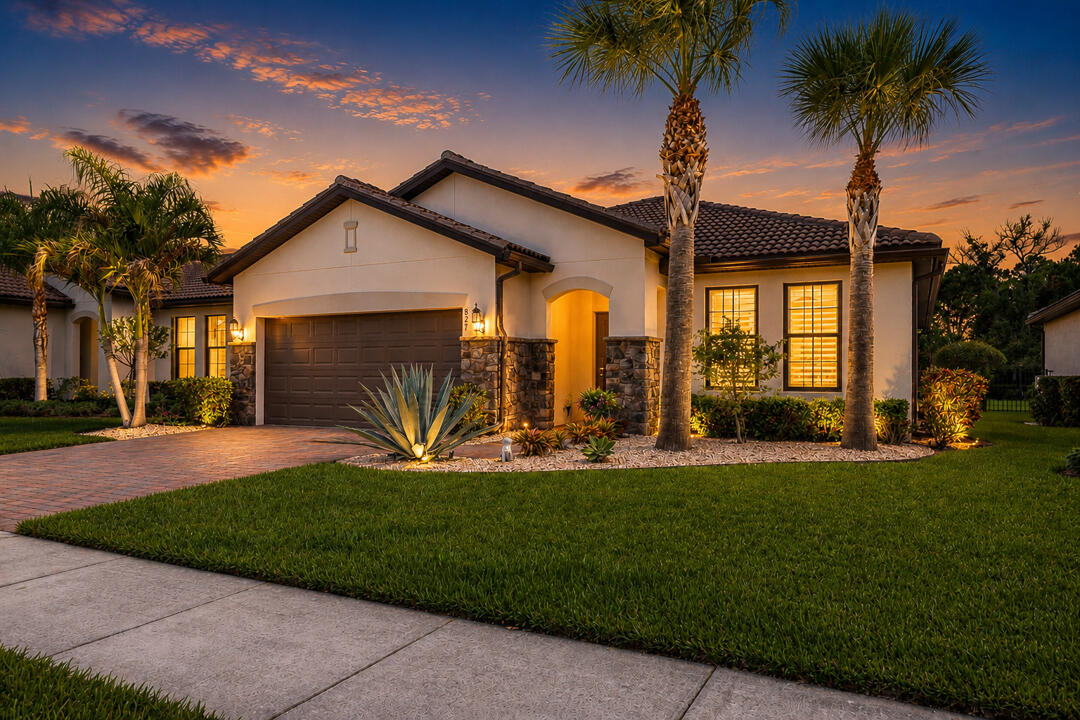 827 SE Villandry Way, Port St. Lucie, FL 34984, Port St Lucie