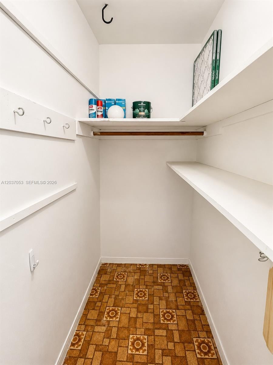 240 Galen Drive 214, Key Biscayne, FL 33149 photo 8