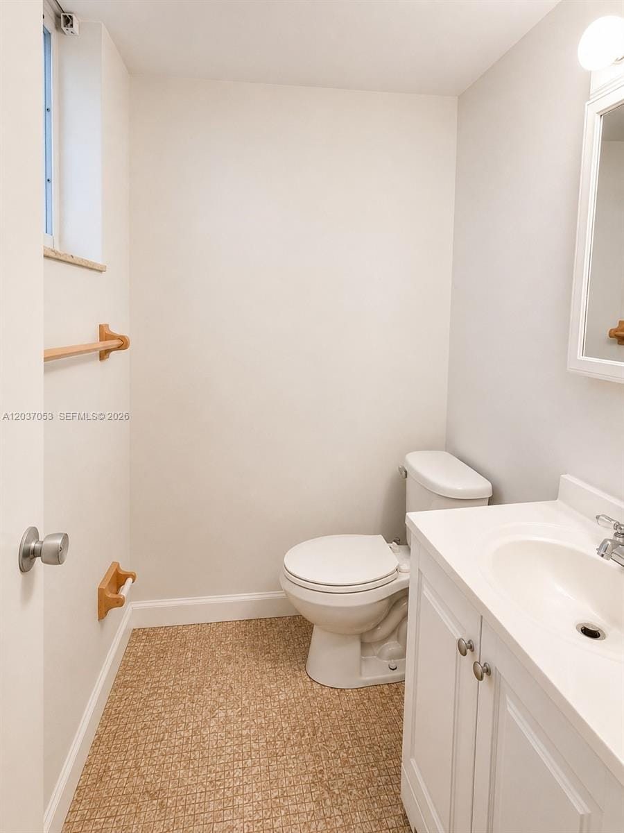 240 Galen Drive 214, Key Biscayne, FL 33149 photo 10