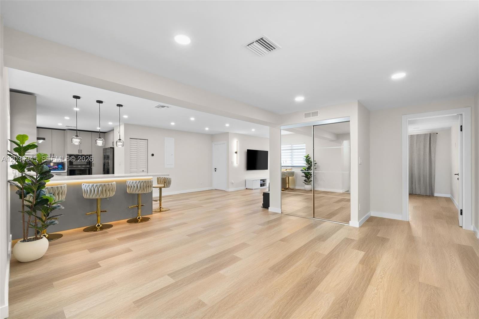 1178 Grant Street — photo 5